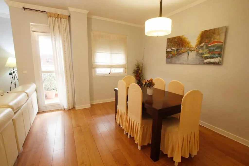 Apartment Sevilla Clasica: Amigos Y Familia. Parking Gratis!